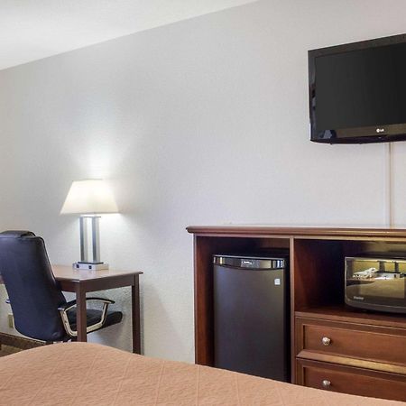 Quality Inn Oacoma - Chamberlain Экстерьер фото